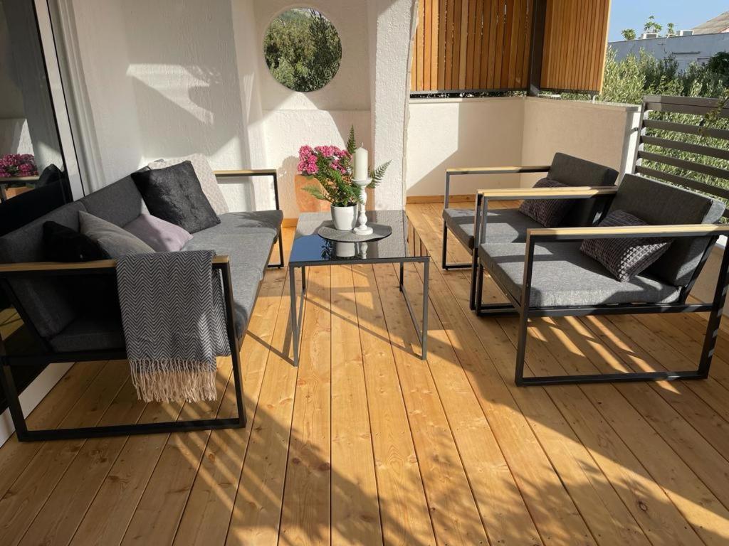 Villa Jadranka Apartments Tucepi Ngoại thất bức ảnh