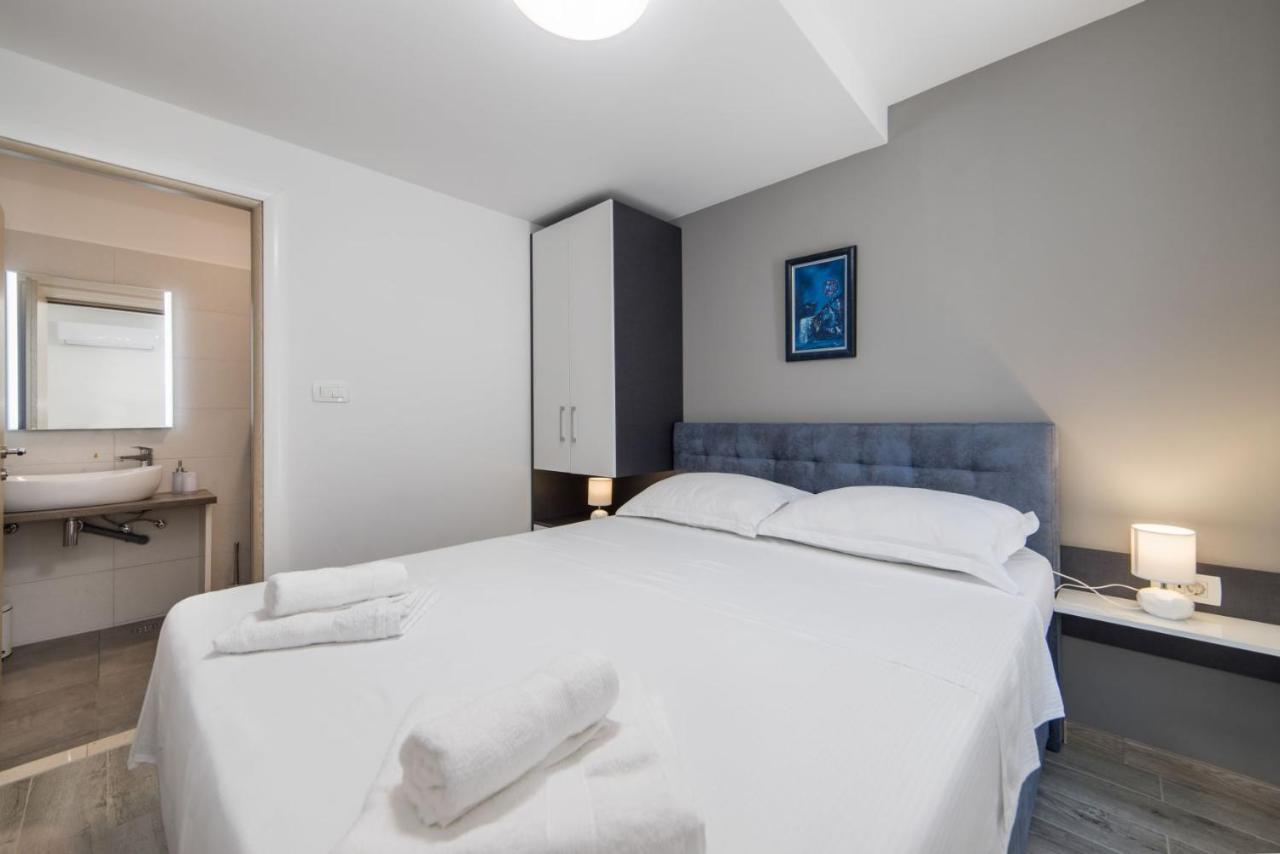 Villa Jadranka Apartments Tucepi Ngoại thất bức ảnh